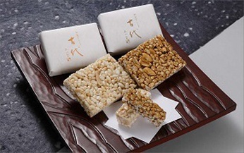隔週土曜の和菓子工場店頭販売スタッフ / サービス店の店員・業務スタッフ